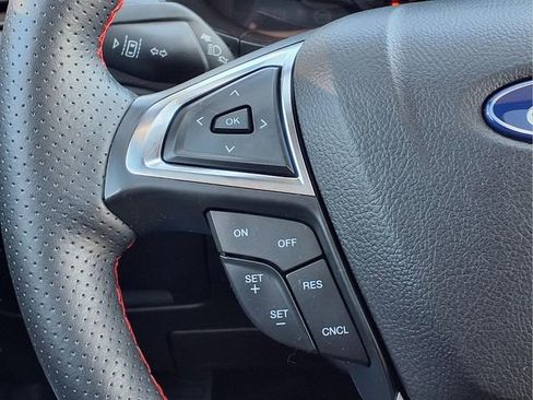 Used 2023 Ford Edge ST-Line AWD/4WD image 28