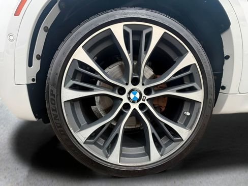 Used 2019 BMW X6 xDrive35i w/ M Sport Package AWD/4WD image 27