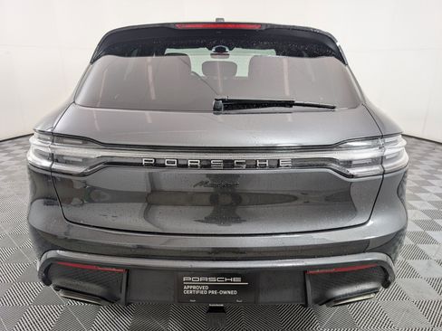 Used 2025 Porsche Macan image 11