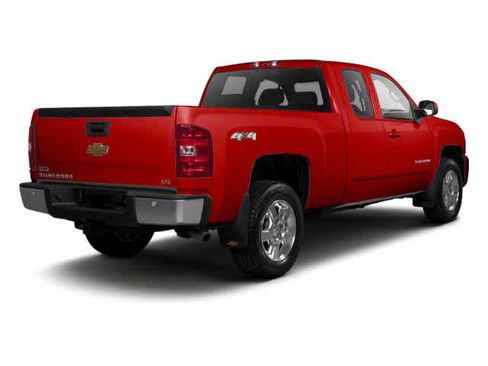 Used 2013 Chevrolet Silverado 1500 LT w/ All-Star Edition AWD/4WD image 2