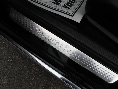 Used 2019 Mercedes-Benz C 300 4MATIC Sedan image 11