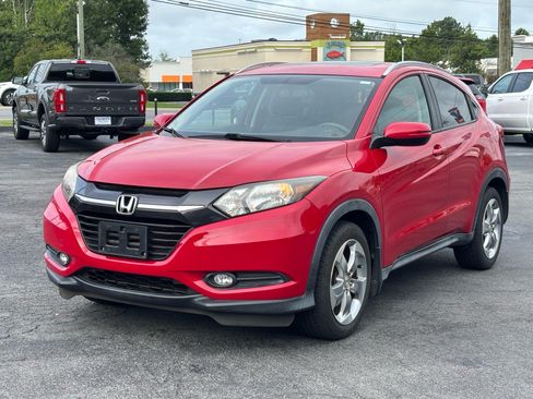 Used 2017 Honda HR-V EX-L image 2