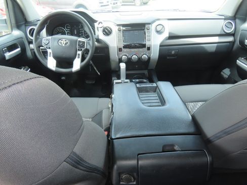 Used 2019 Toyota Tundra SR5 w/ SR5 Upgrade Package RWD image 23