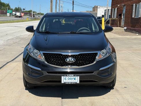 Used 2015 Kia Sportage LX AWD/4WD image 2