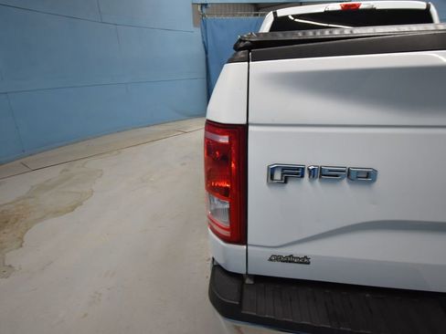 Used 2015 Ford F150 XLT w/ Trailer Tow Package image 40
