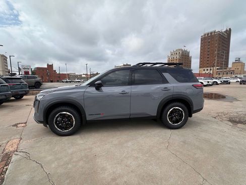 New 2026 Nissan Pathfinder Rock Creek w/ Rock Creek Premium Package AWD/4WD image 2