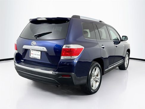 Used 2012 Toyota Highlander Limited image 11