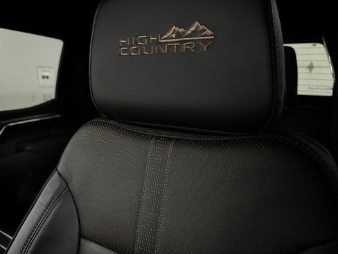 New 2026 Chevrolet Silverado 1500 High Country AWD/4WD image 23