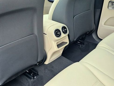 New 2026 Mercedes-Benz GLC 300 4MATIC image 23