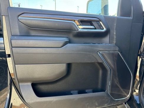 Used 2024 Chevrolet Silverado 3500 LT w/ All Star Edition AWD/4WD image 9