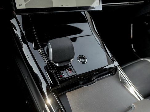 New 2026 Land Rover Range Rover Sport Dynamic SE image 15