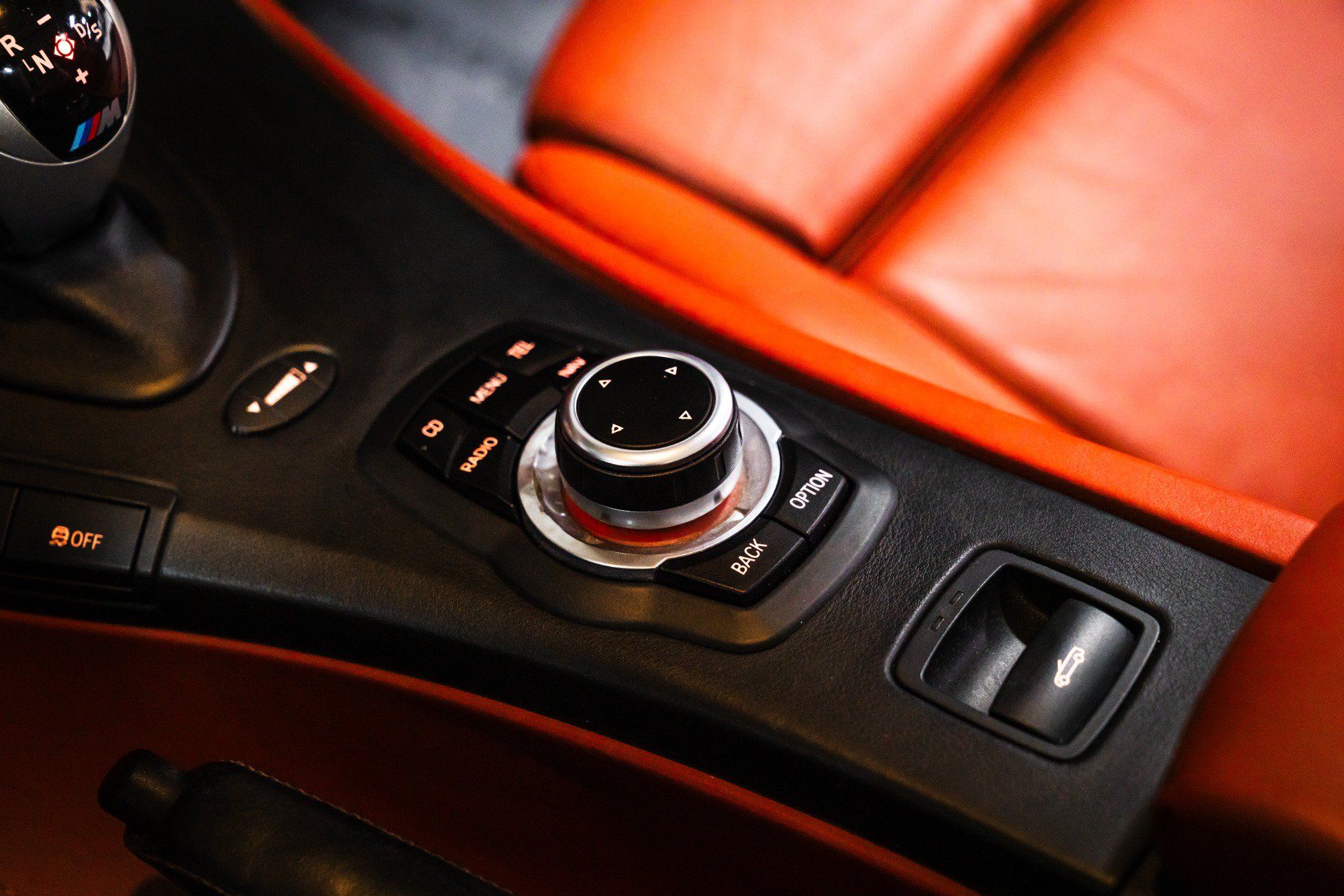 Used 2011 BMW M3 Convertible RWD image 27