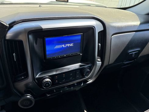 Used 2016 Chevrolet Silverado 2500 LT AWD/4WD image 21