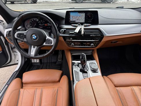 Used 2017 BMW 540i xDrive image 13