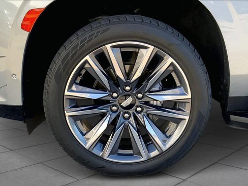 Used 2023 Cadillac Escalade Sport image 10