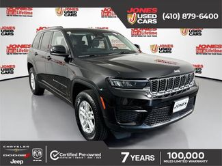 Used 2023 Jeep Grand Cherokee Laredo w/ Luxury Tech Group I AWD/4WD video 1