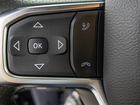 New 2026 RAM 1500 Express AWD/4WD image 31