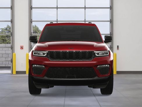 New 2025 Jeep Grand Cherokee Limited w/ Black Appearance Package image 9