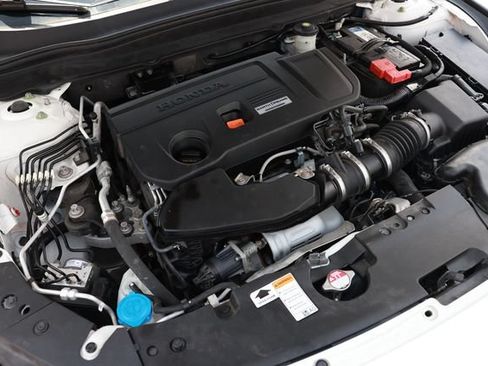 Used 2018 Honda Accord Touring image 51