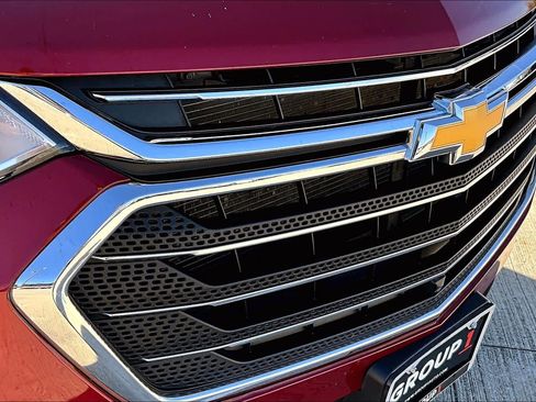 Used 2020 Chevrolet Traverse LT w/ LT Premium Package image 28