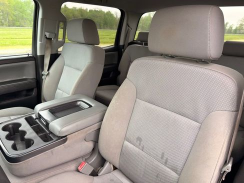 Used 2015 Chevrolet Silverado 2500 W/T w/ WT Convenience Package AWD/4WD image 19