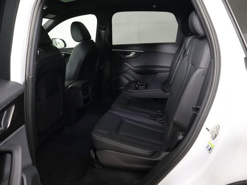 Used 2026 Audi Q7 3.0T Premium Plus AWD/4WD image 24