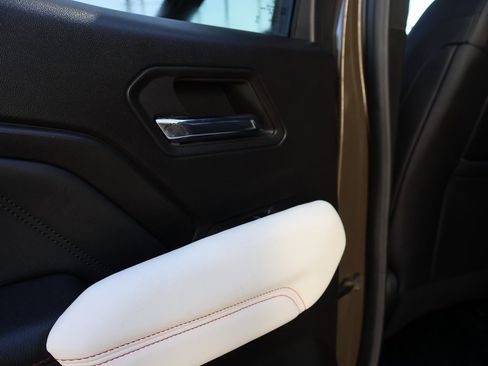 Certified 2023 GMC Canyon AT4X w/ Edition 1 image 25