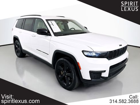 Used 2023 Jeep Grand Cherokee L Limited w/ Luxury Tech Group II image 1