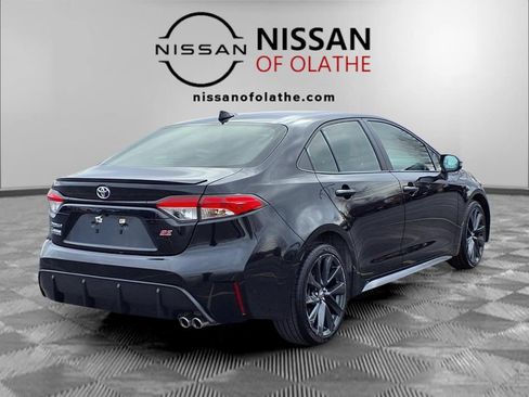 Used 2024 Toyota Corolla SE image 28