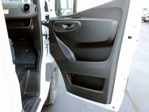 New 2026 Mercedes-Benz Sprinter 144 Cargo image 20