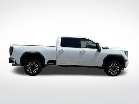 Used 2024 GMC Sierra 2500 AT4 w/ Max Trailering Package AWD/4WD image 8