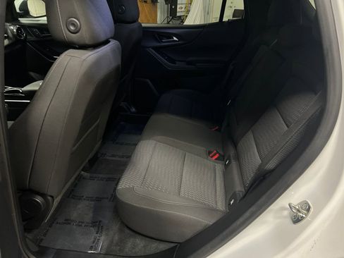 Certified 2025 Chevrolet Equinox LT image 24