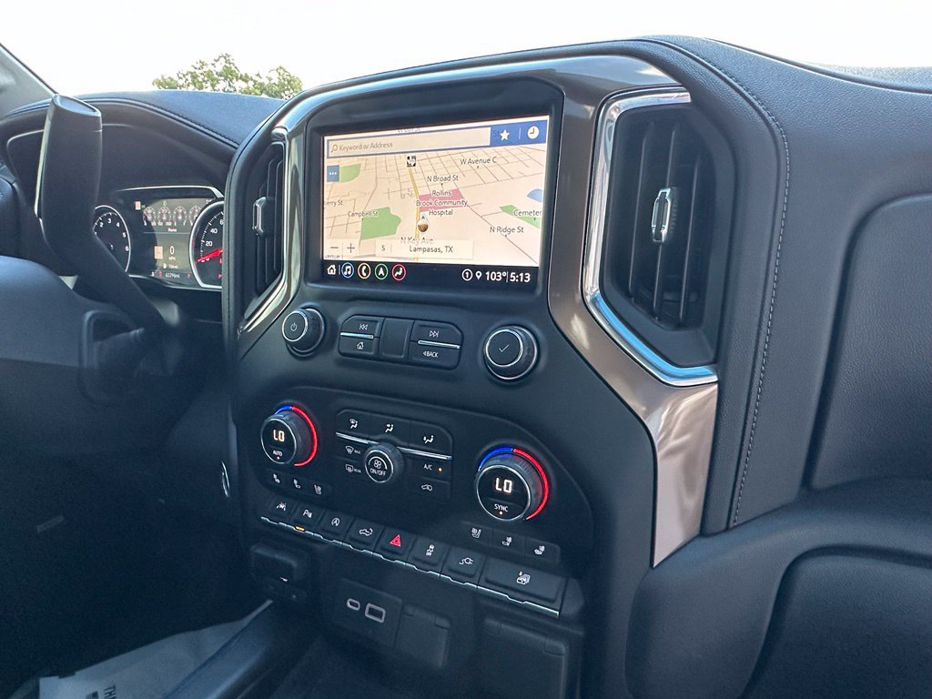 Used 2021 Chevrolet Silverado 1500 High Country w/ Technology Package AWD/4WD image 19