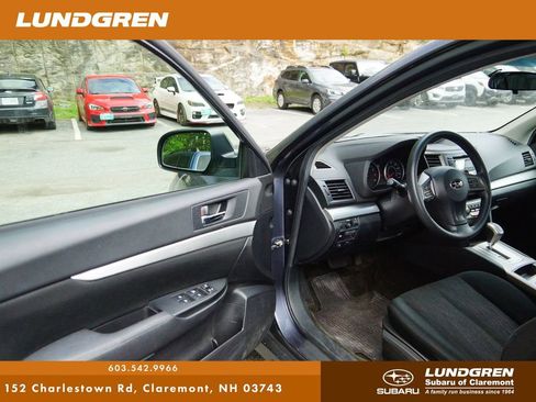 Used 2014 Subaru Outback 2.5i w/ Alloy Wheel Package AWD/4WD image 10