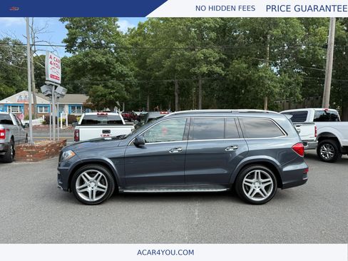 Used 2015 Mercedes-Benz GL 550 4MATIC image 2