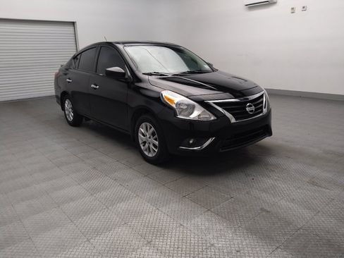 Used 2019 Nissan Versa SV w/ SV Special Edition Package FWD image 13
