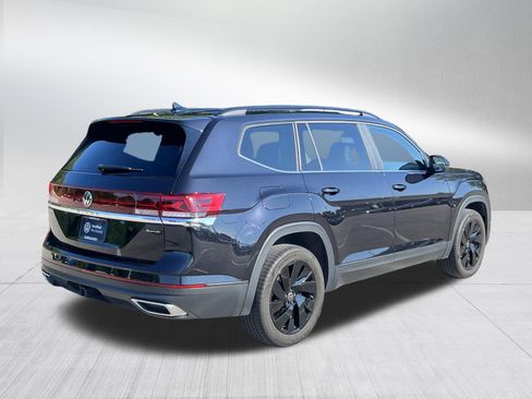 Certified 2024 Volkswagen Atlas SE w/ Black Wheel Package AWD/4WD image 7