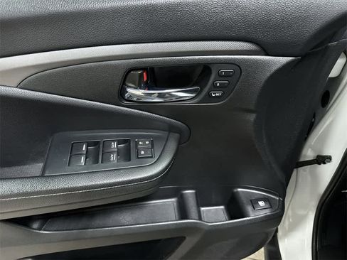 Used 2023 Honda Ridgeline RTL image 22