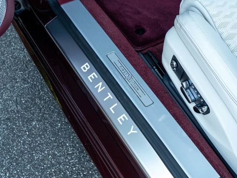 Used 2025 Bentley Continental GT Speed image 20