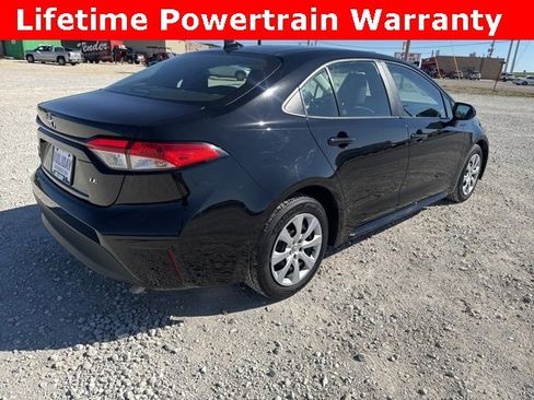 Used 2023 Toyota Corolla LE image 5