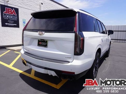 Used 2023 Cadillac Escalade V AWD/4WD image 85