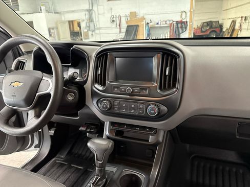 Used 2018 Chevrolet Colorado W/T w/ WT Convenience Package AWD/4WD image 47