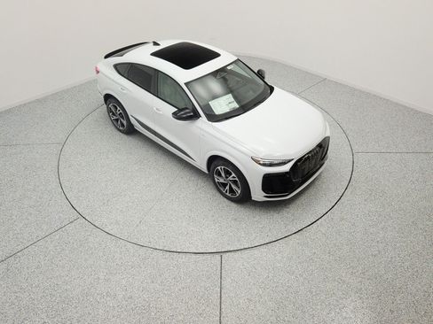 New 2027 Audi Q6 e-tron Premium Plus AWD/4WD image 11