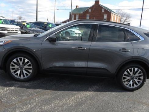 Certified 2021 Ford Escape Titanium w/ Class II Trailer Tow Package image 13