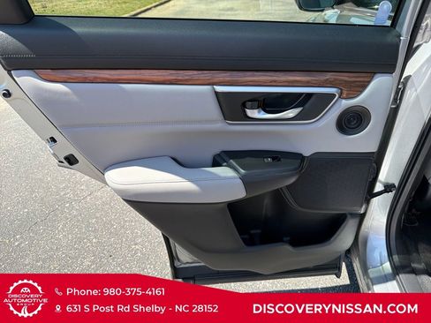 Used 2021 Honda CR-V Touring image 29