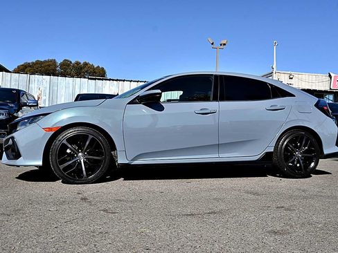 Used 2021 Honda Civic Sport image 4