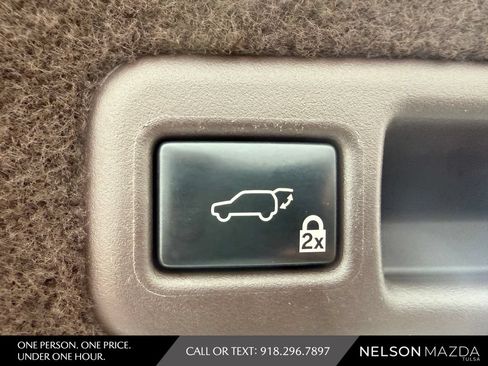 Used 2016 Lexus RX 350 FWD w/ Luxury Package image 39