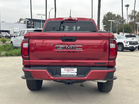 New 2026 GMC Canyon Elevation w/ LPO, Black Badging Package RWD image 4