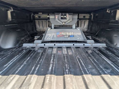 Used 2014 Chevrolet Silverado 3500 W/T AWD/4WD image 9