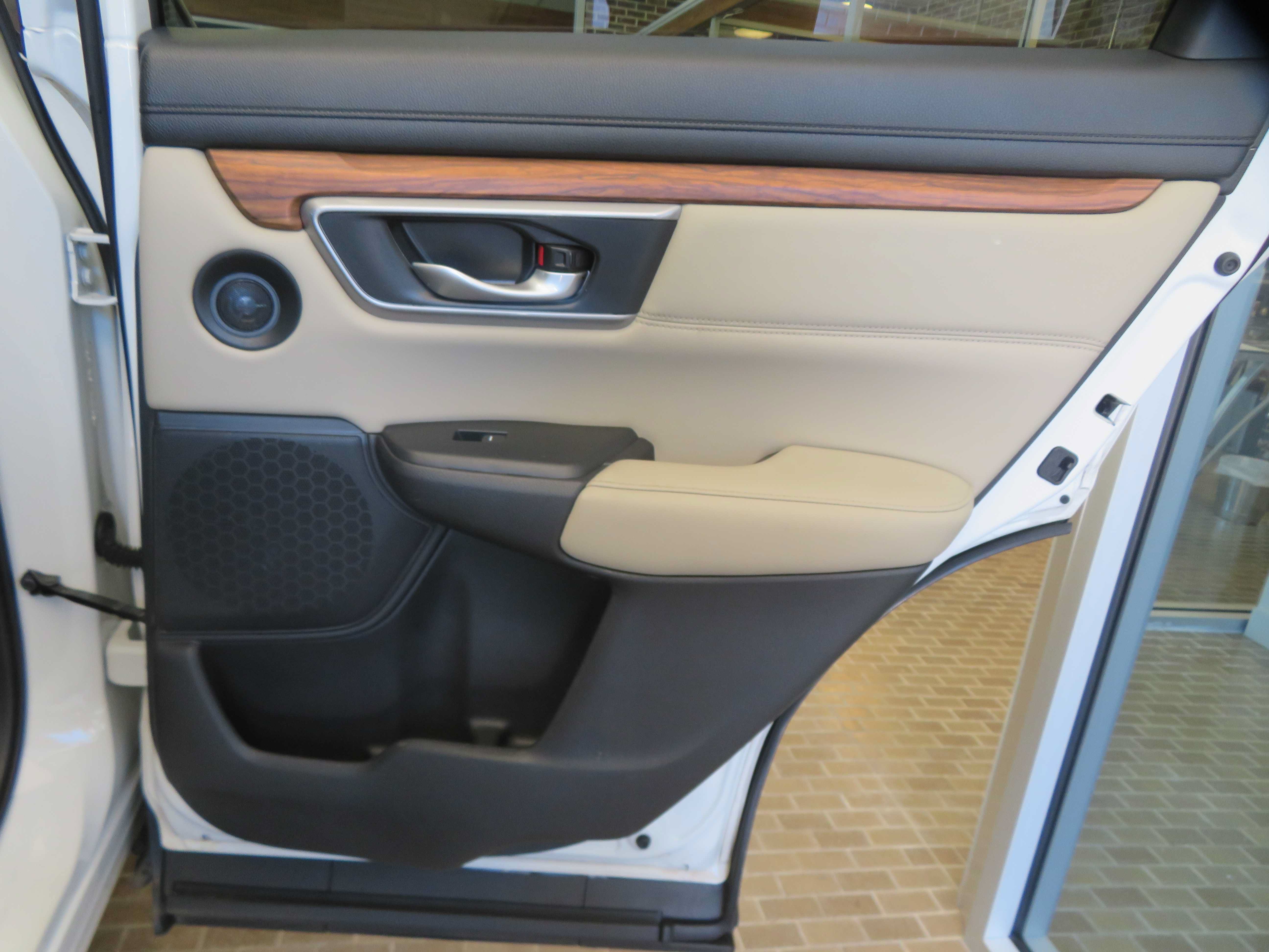 Used 2018 Honda CR-V EX-L image 23